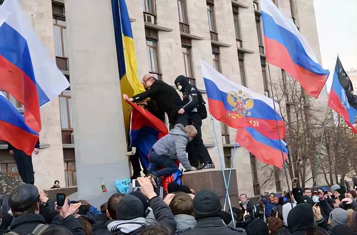 乌克兰真实现状，持续一年的俄乌战争后，乌克兰是个啥情况？
