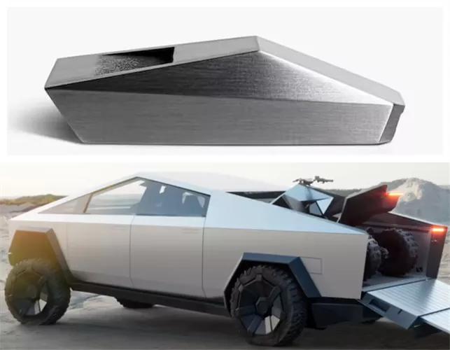 马斯克开了几家公司,马斯克开其他车