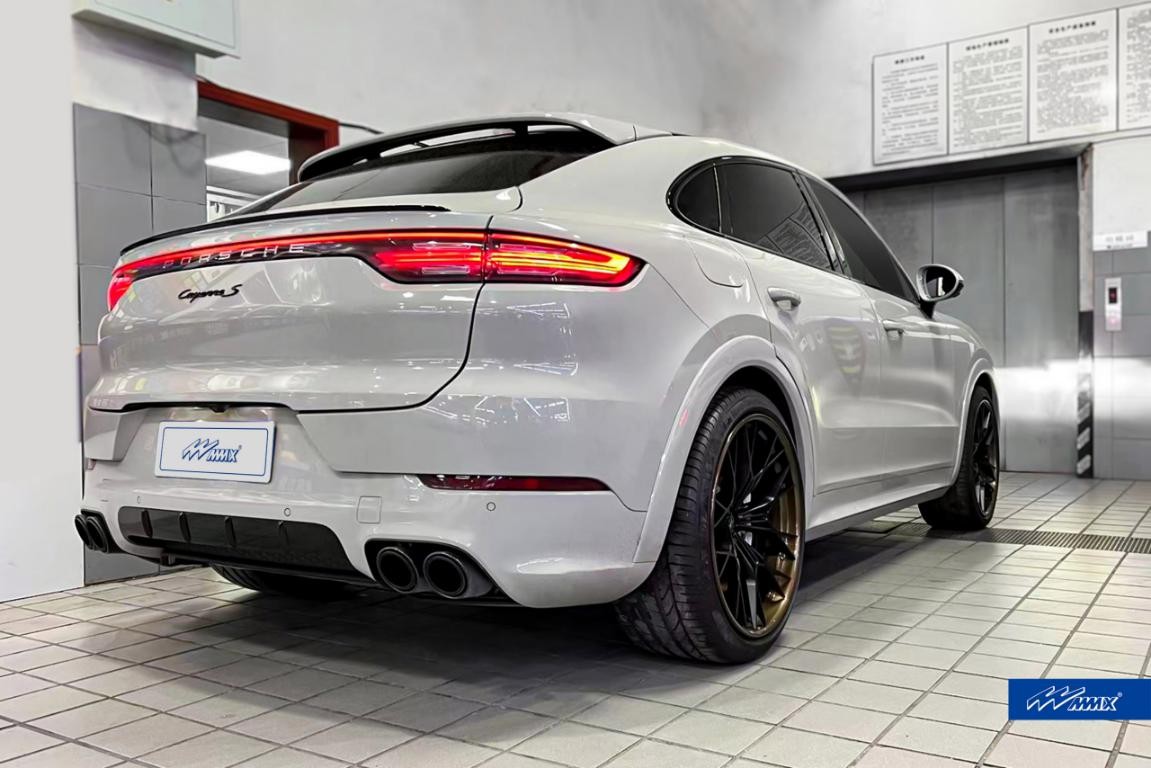 保时捷卡宴coupe改装后唇,卡宴coupe2024款轮毂多少寸比较好