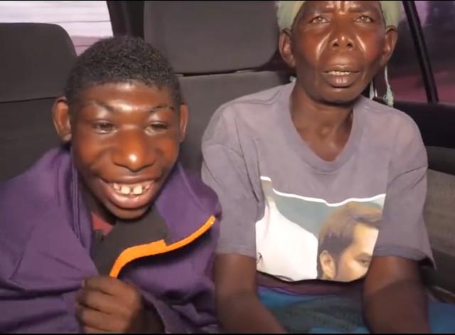 非洲23岁男孩酷似猿猴，不会说话只会叫，是何让他获取粉丝1000万