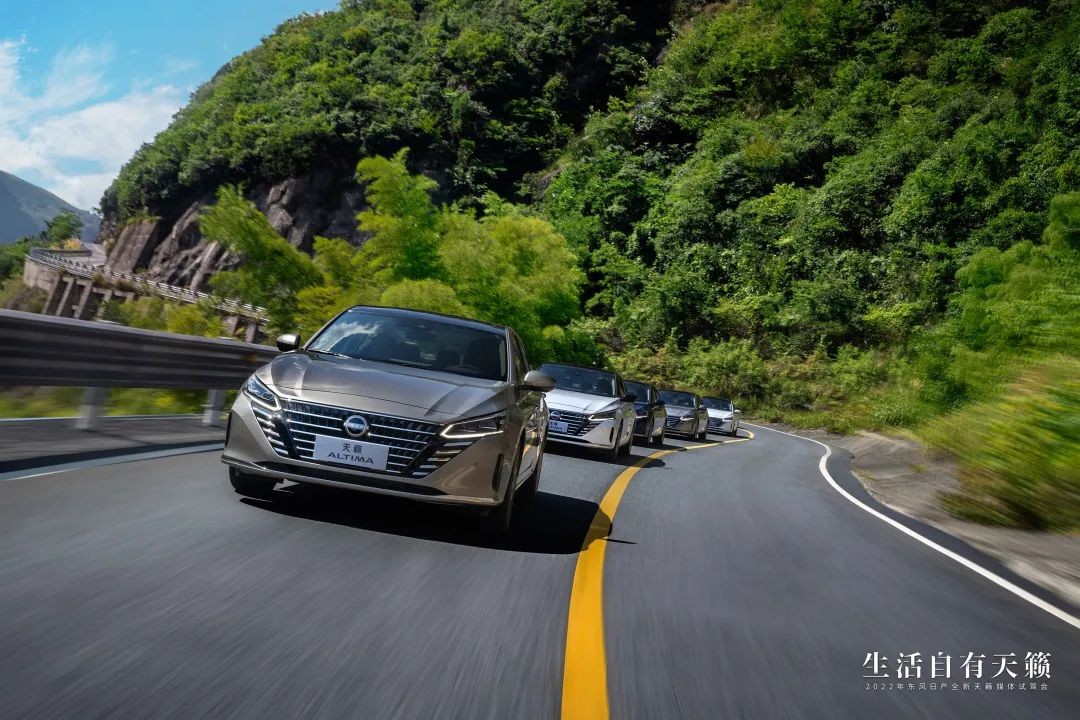 比亚迪中汽协10月汽车销量榜,中国汽车比亚迪11月销量排行榜