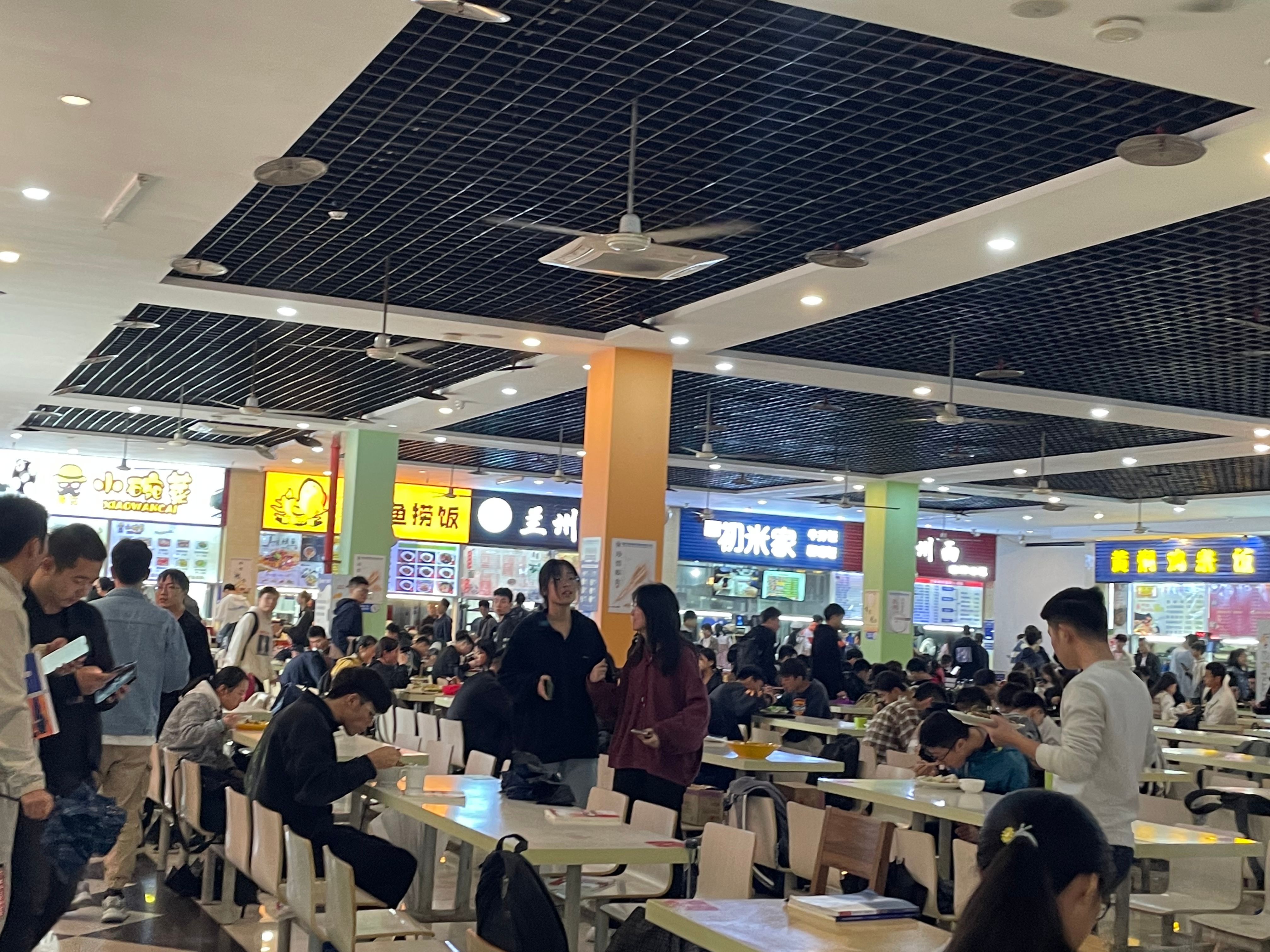 承包食堂经营小技巧,承包食堂除了食材还需要买什么