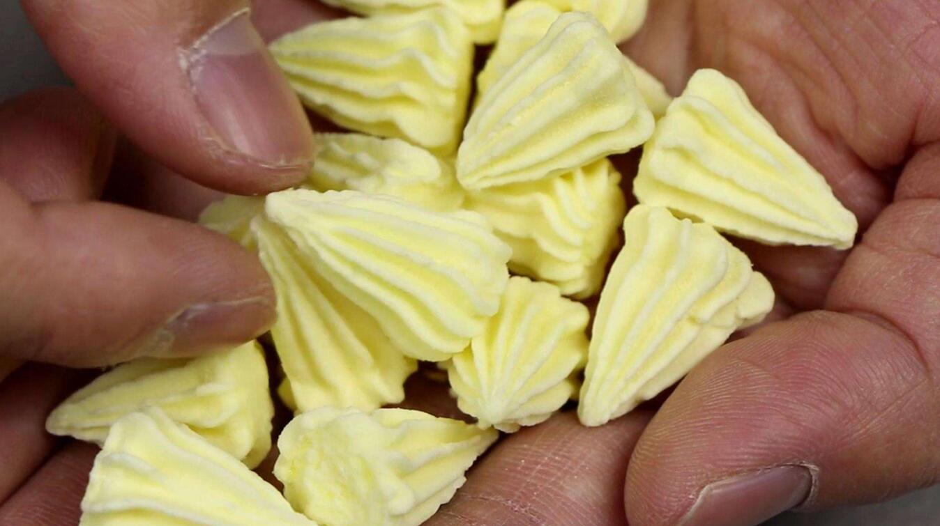 吃蛔虫卵的科学家,蛔虫为什么幼虫期对人的危害最大