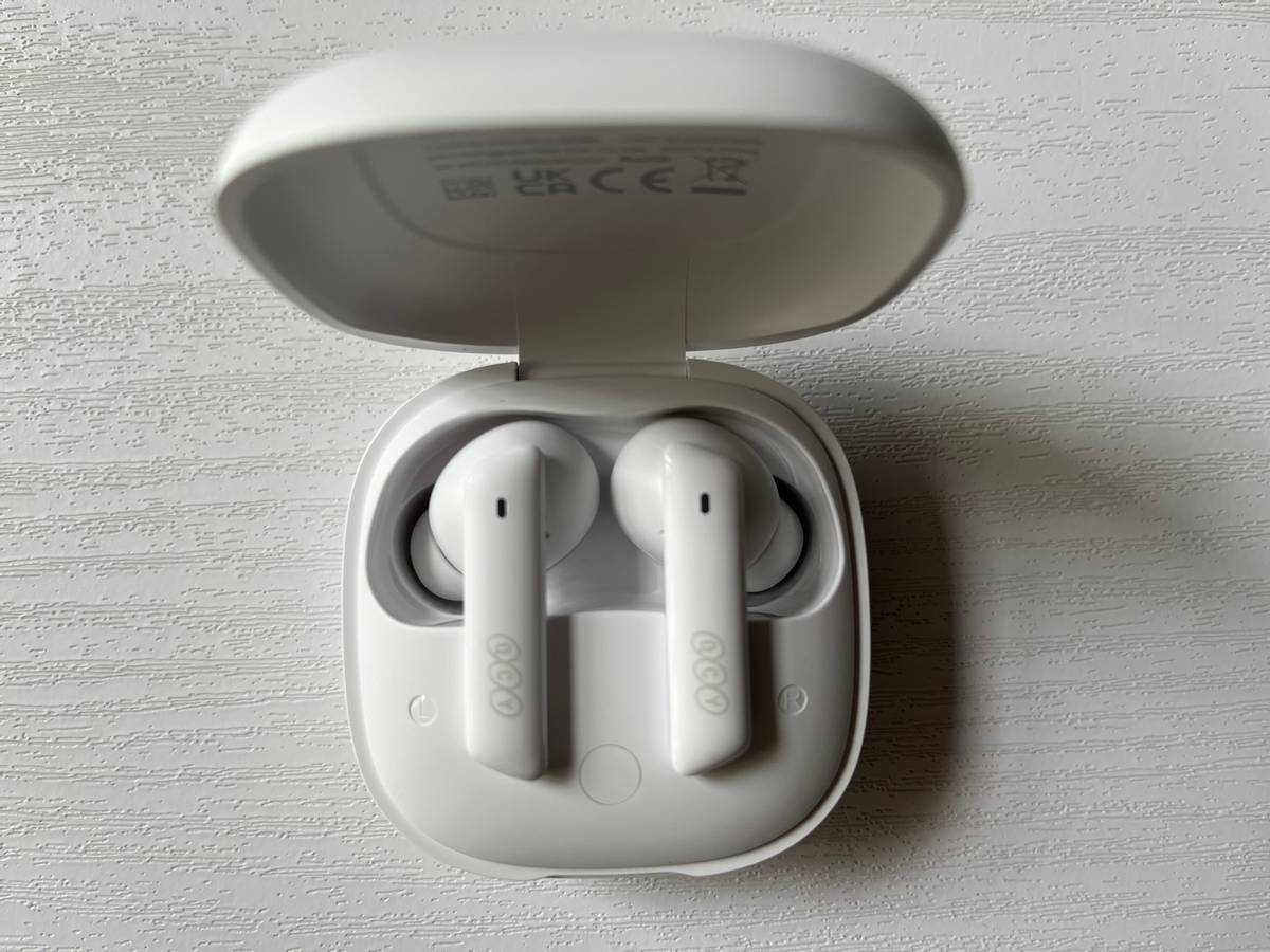200以内蓝牙耳机最良心推荐qcyt13,性价比最高的蓝牙耳机qcy