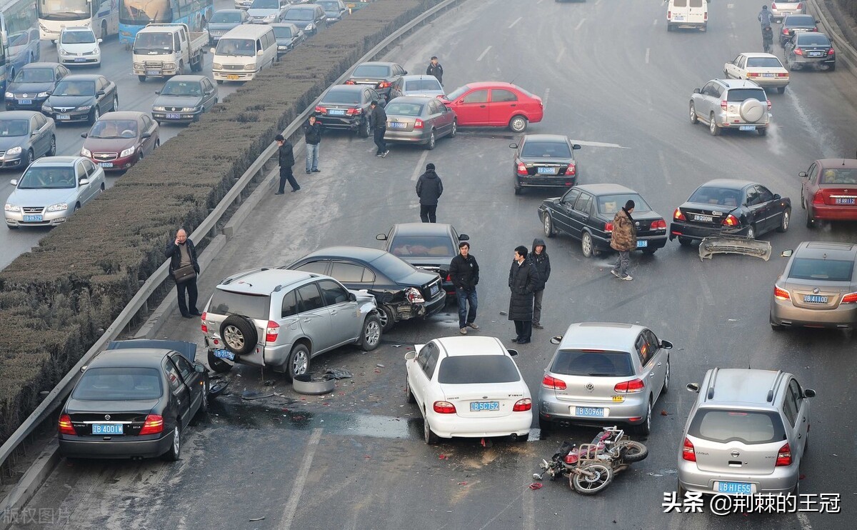 人被车撞了交通事故后的处理流程,出了交通事故处理流程是什么样的