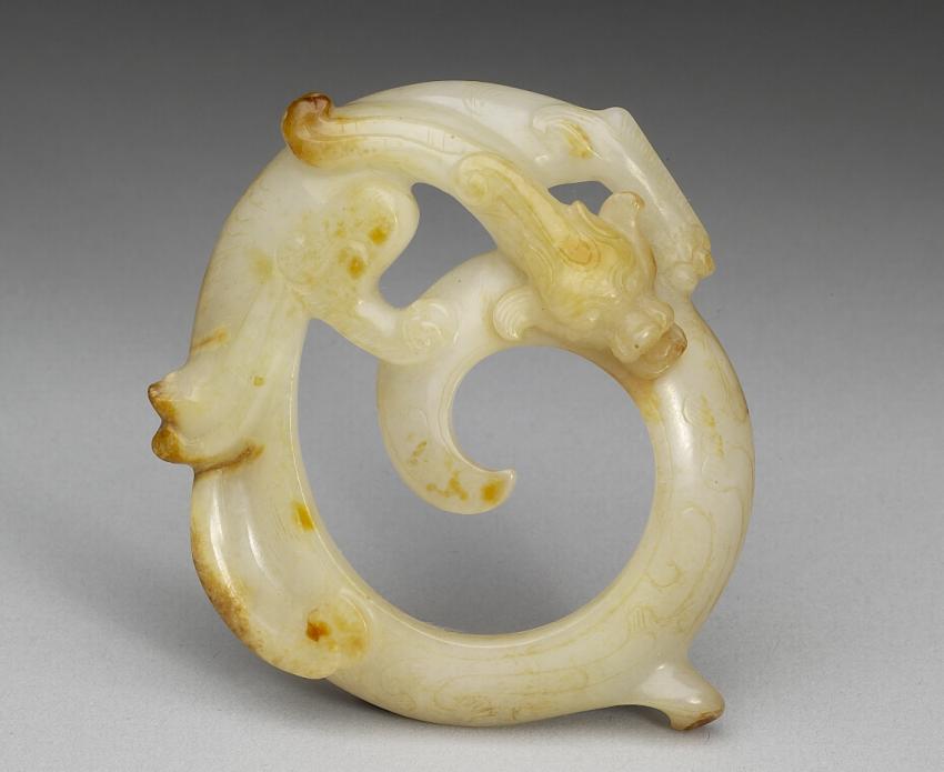 陕西历史博物馆馆藏石峁古城玉器,苏州博物馆馆藏老玉器