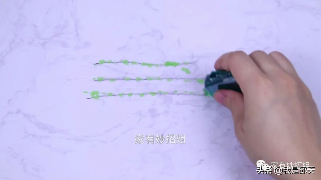 房间里放上一瓶风油精，除了清凉止痒，还有这些妙用