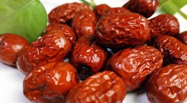 经常吃大枣的人以后会怎么样,经常吃红枣好不好呢