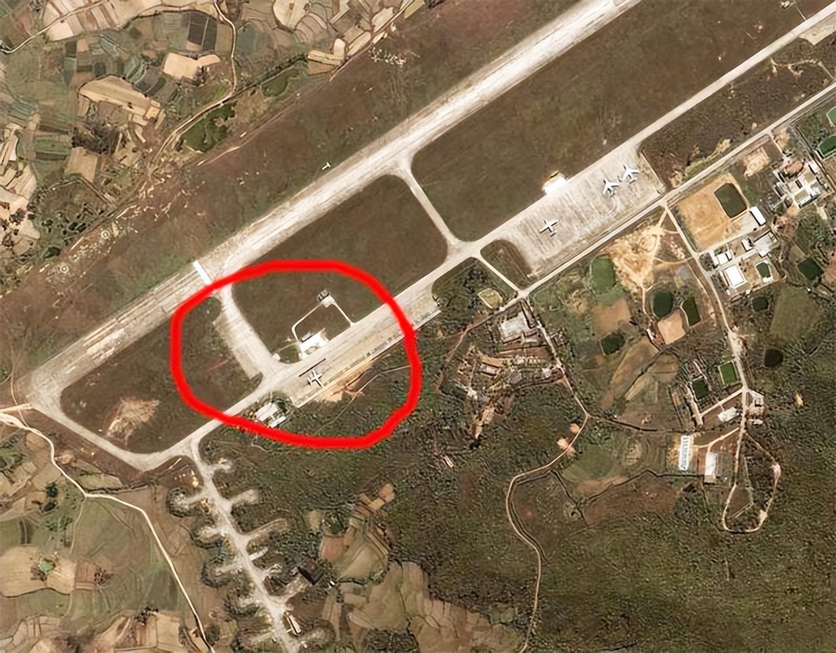 南海撞机后，中国从大卸八块的美国侦察机里，获得了哪些技术？