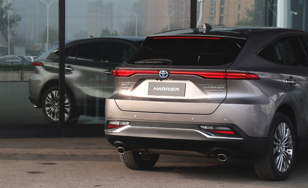 试驾丰田suv荣放,试驾丰田suv最新款