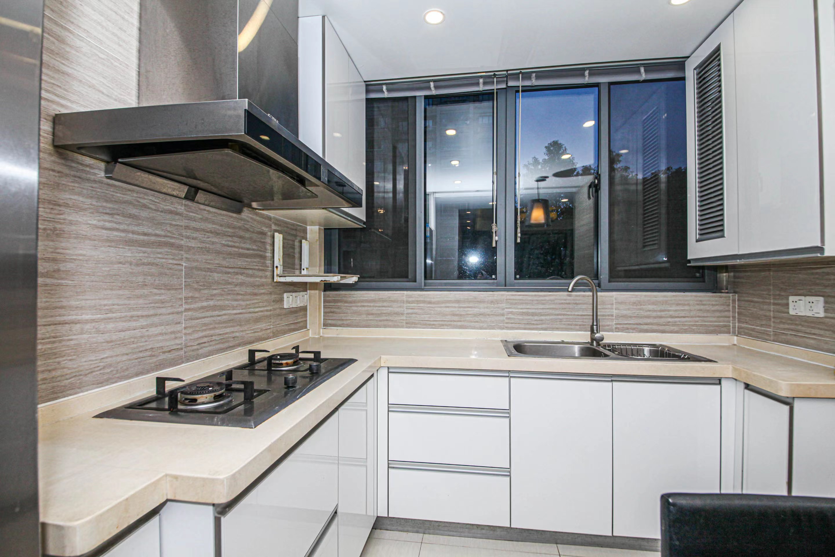 张江汤臣豪园二期48号楼户型图,张江汤臣豪园三期2009年开盘价