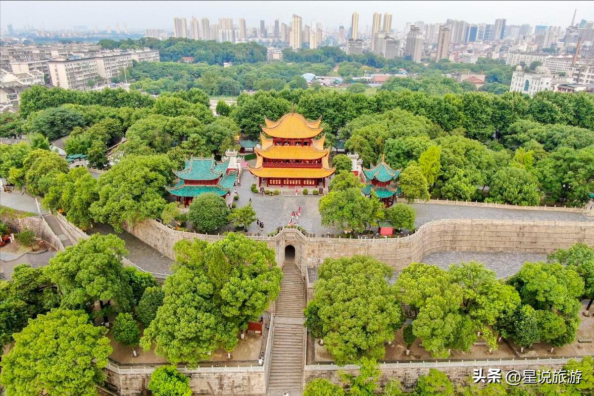 黄鹤楼滕王阁岳阳楼蓬莱阁哪个高,黄鹤楼岳阳楼滕王阁鹳雀楼都在哪