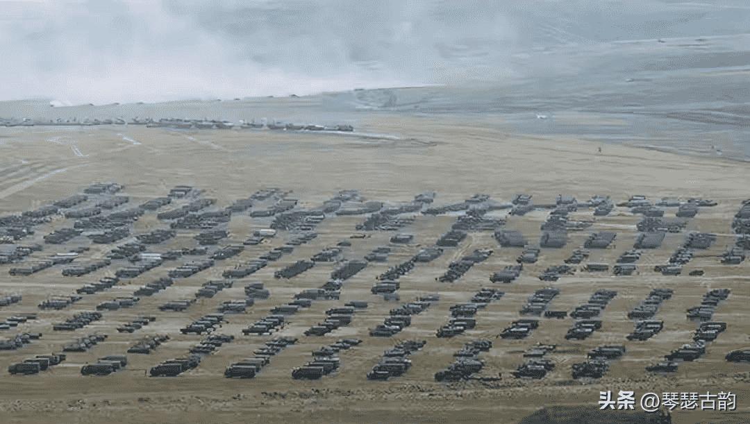 日军当着国军的面杀俘虏,日军侵华兽行