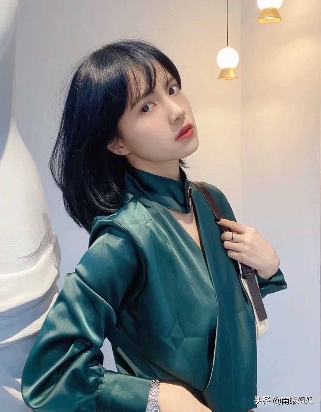 染发颜色推荐2020不用漂的葡萄红,发色推荐显白2019秋冬葡萄红