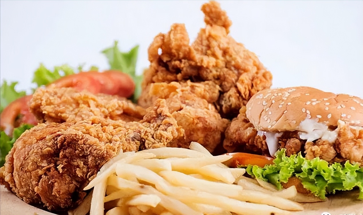 小孩吃多了炸鸡汉堡会怎么样,孩子为啥不能吃炸鸡汉堡