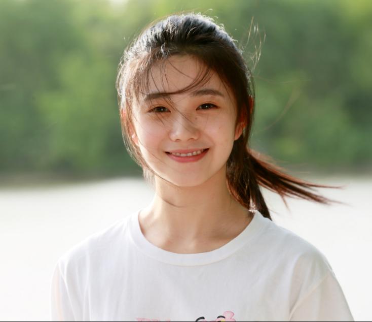 整容失败的女星蛇精脸,女星整容失败脸歪嘴斜