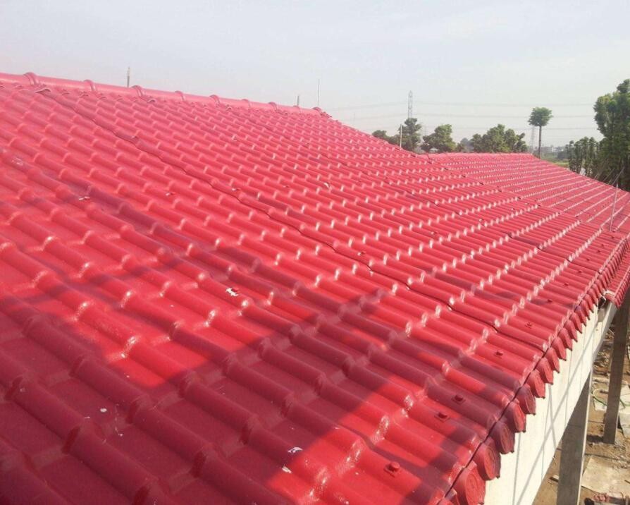 自建房房顶琉璃瓦利弊,树脂瓦红顶白底好用