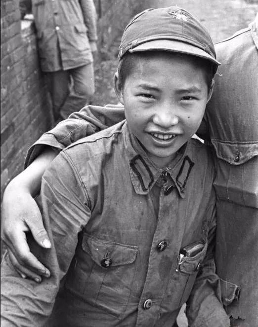 多角度概述红军的生活状况,红军苦行僧