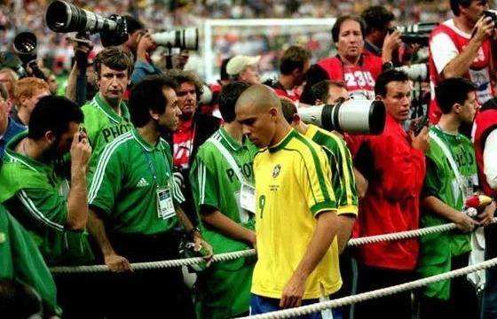 世界体坛十大发挥失常，外星人九八世界杯决赛，詹姆斯总决赛八分