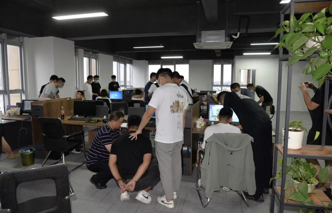 警方打掉3个流窜作案团伙,上海捣毁特大黑灰产团伙