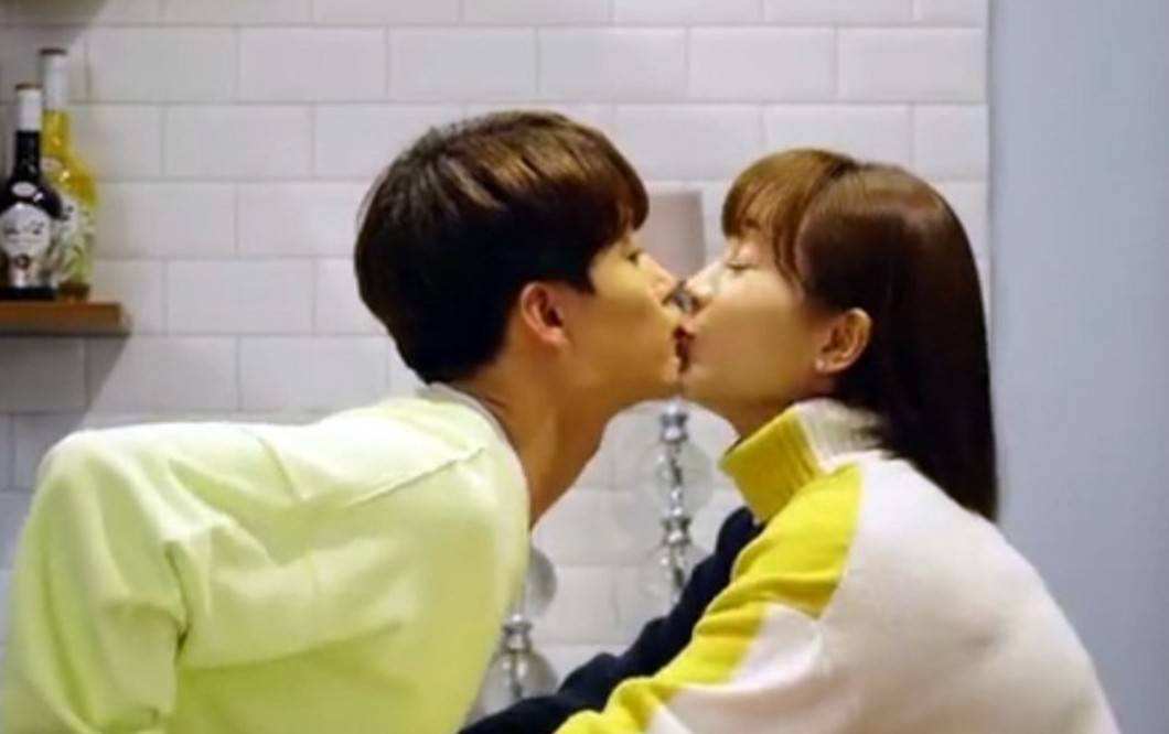 杨紫成顶流女星,杨紫算顶流艺人