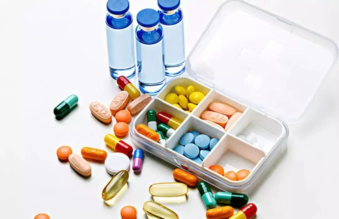 强直性脊柱炎怎么生物制剂治疗 (强直性脊柱炎生物制剂治疗利弊)