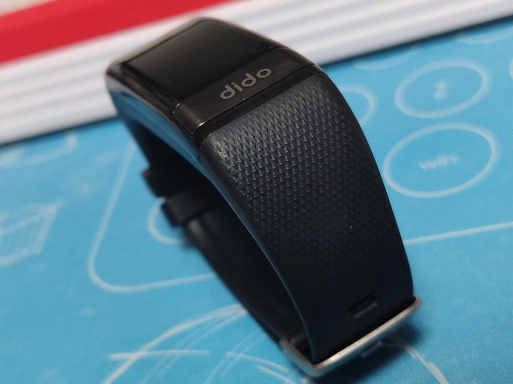 血压心率手环哪款比较准确,测血压血氧智能手表手环评测