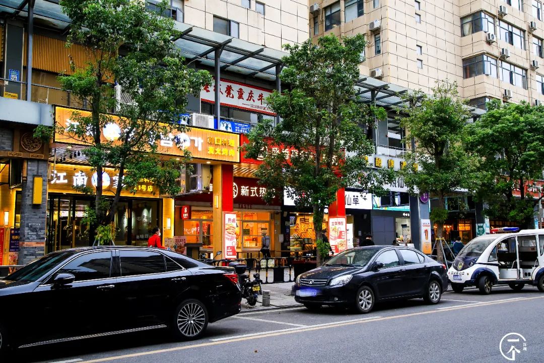 深圳航空空姐空少,深圳航空空少乘务员