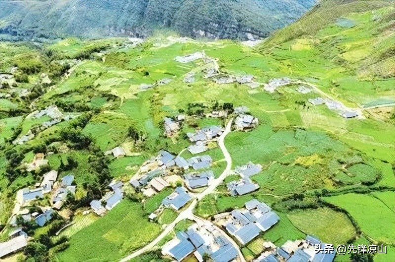 鍠滆繋浜屽崄澶у杩涙柊寰佺▼鎶ラ亾,鍠滆繋浜屽崄澶у杩涙柊寰佺▼浠嬬粛