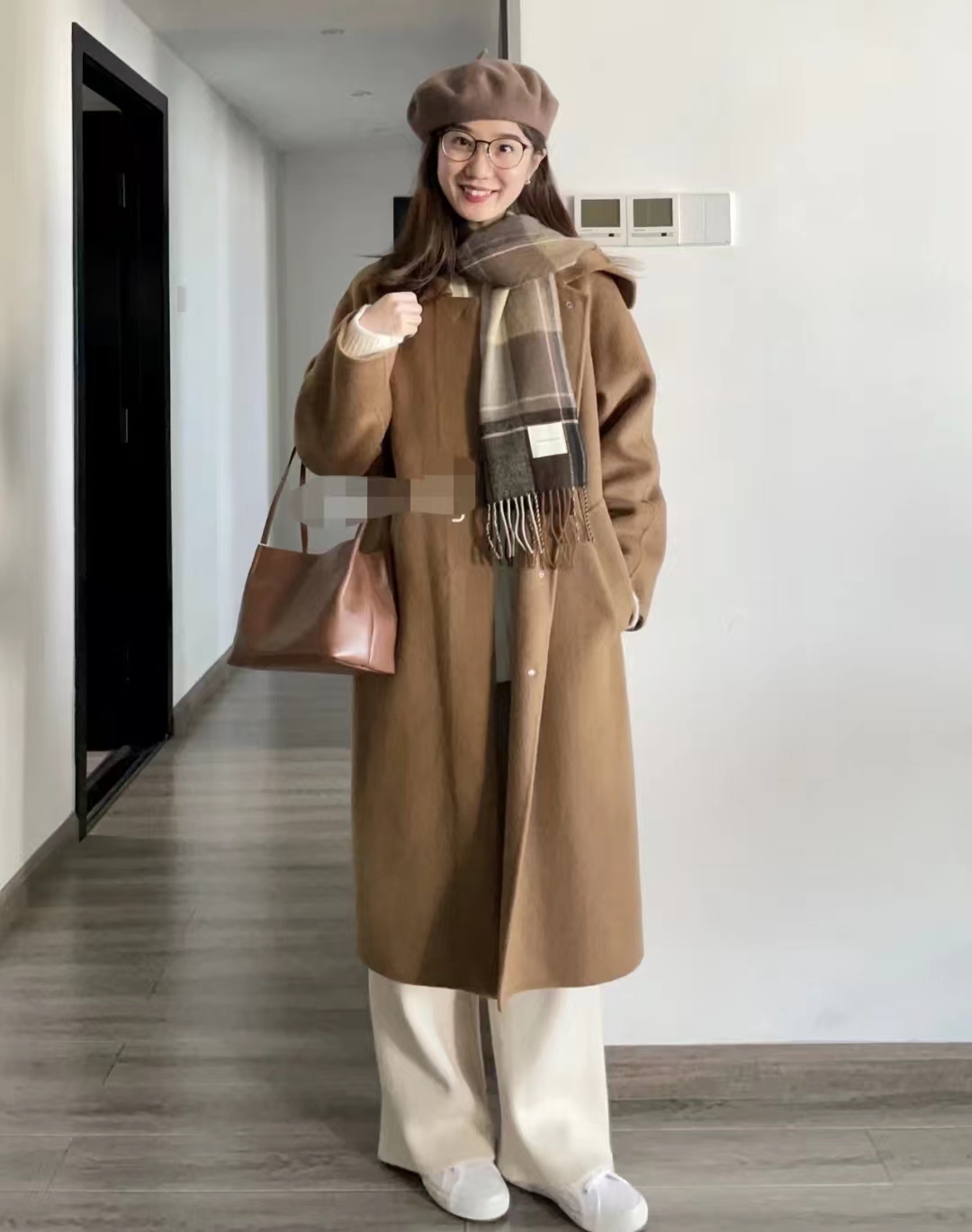 今年流行什么裤子女性穿着好看点,今年流行什么样的裤子最时髦漂亮