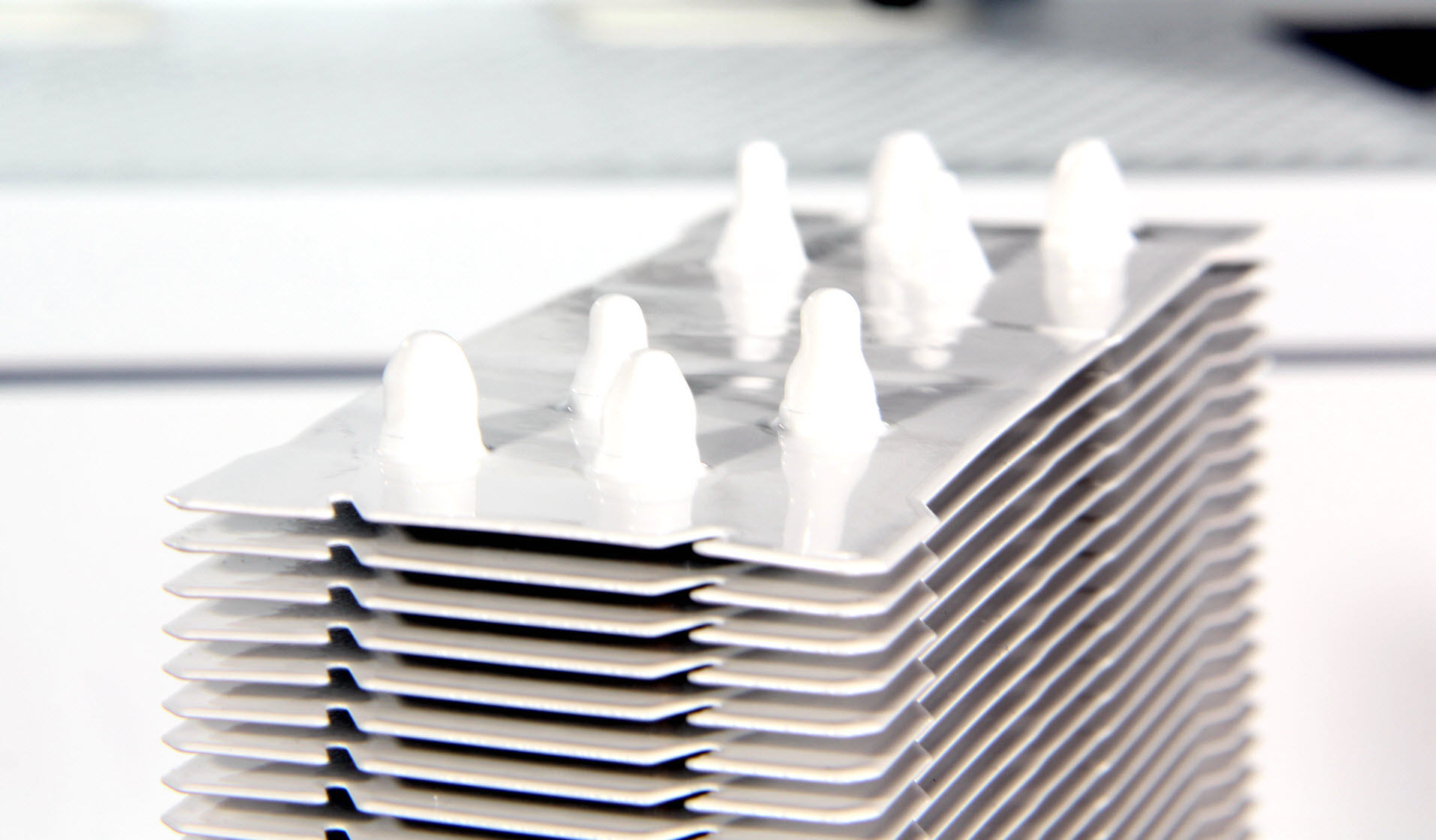 全风扇装机爱不爱？细数新机箱里的八把风扇