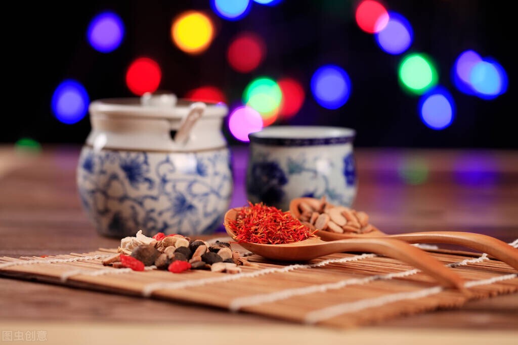 肾精不足人易老？四味中药，补肾固精，不老延年