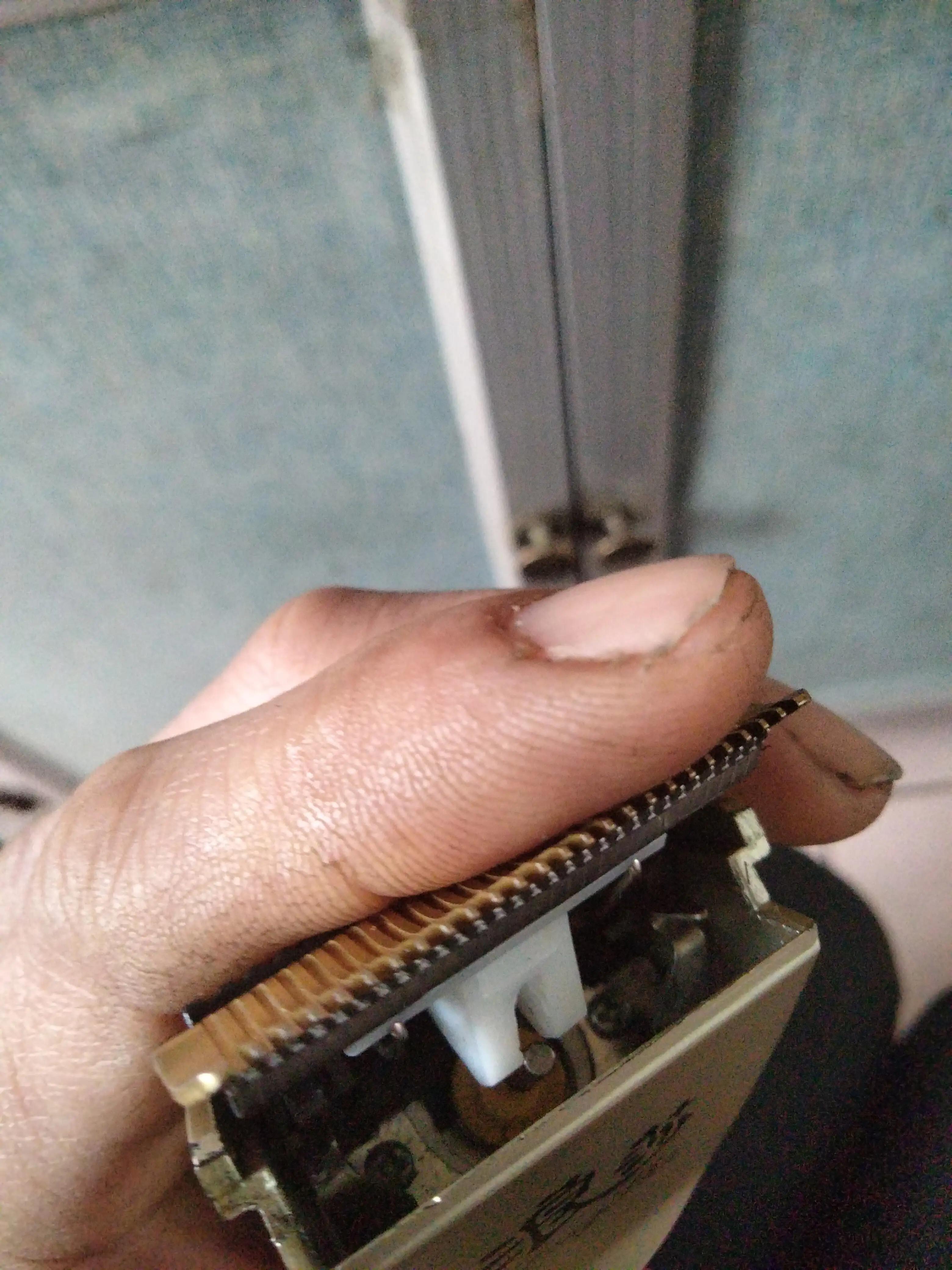 自动理发器刀头散了怎么安装视频,志高理发器刀头怎么安装视频