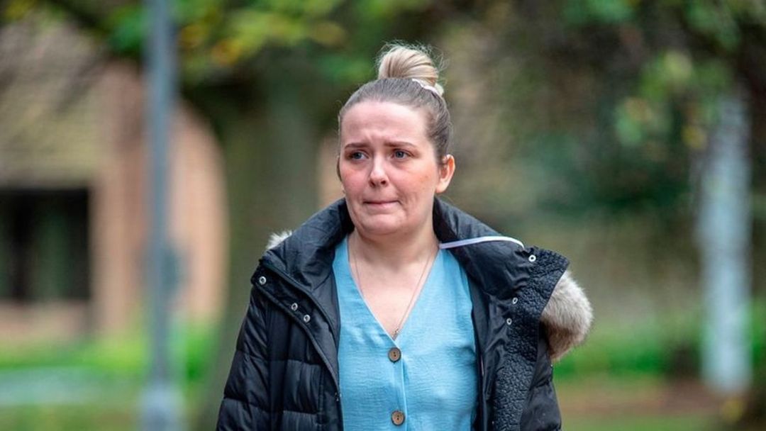 英国狱囚与狱警接吻,英国一女狱警爱上囚犯