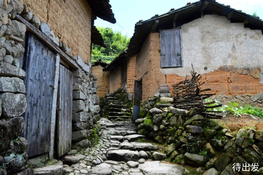 国庆游玩拒绝人挤人！9个景美人少旅行地，让你过不拥挤的小长假