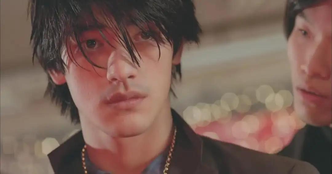 最酷的男明星短发型,顶流男明星发型