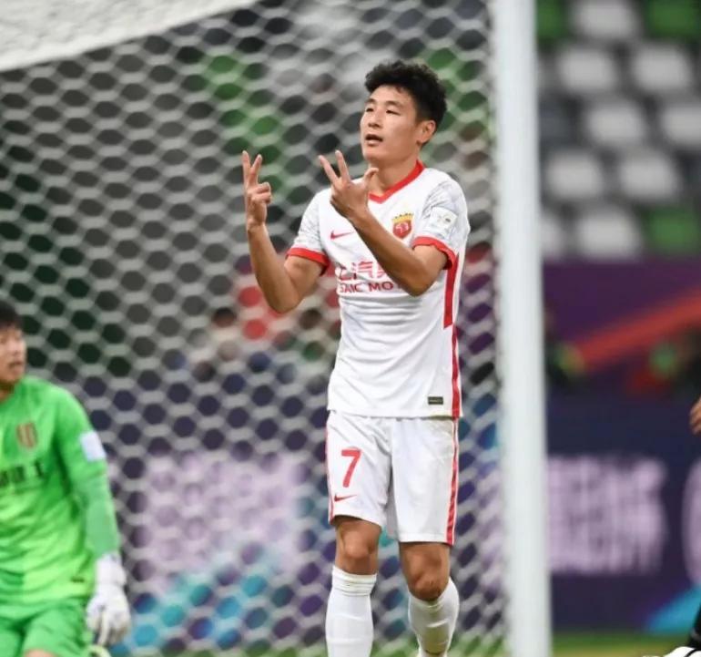 中超联赛已到第9轮。射手榜上排名靠前球员的内心独白。