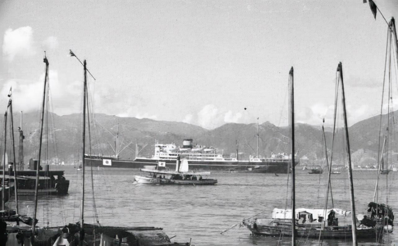 香港最强大佬霍英东，支援抗美援朝助力北京申奥，死后受国葬待遇