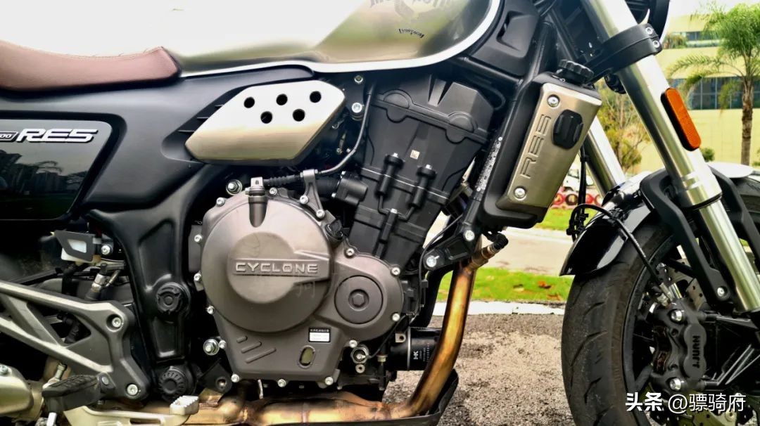 排量即是王道的下一句是什么,排量大真的可以为所欲为