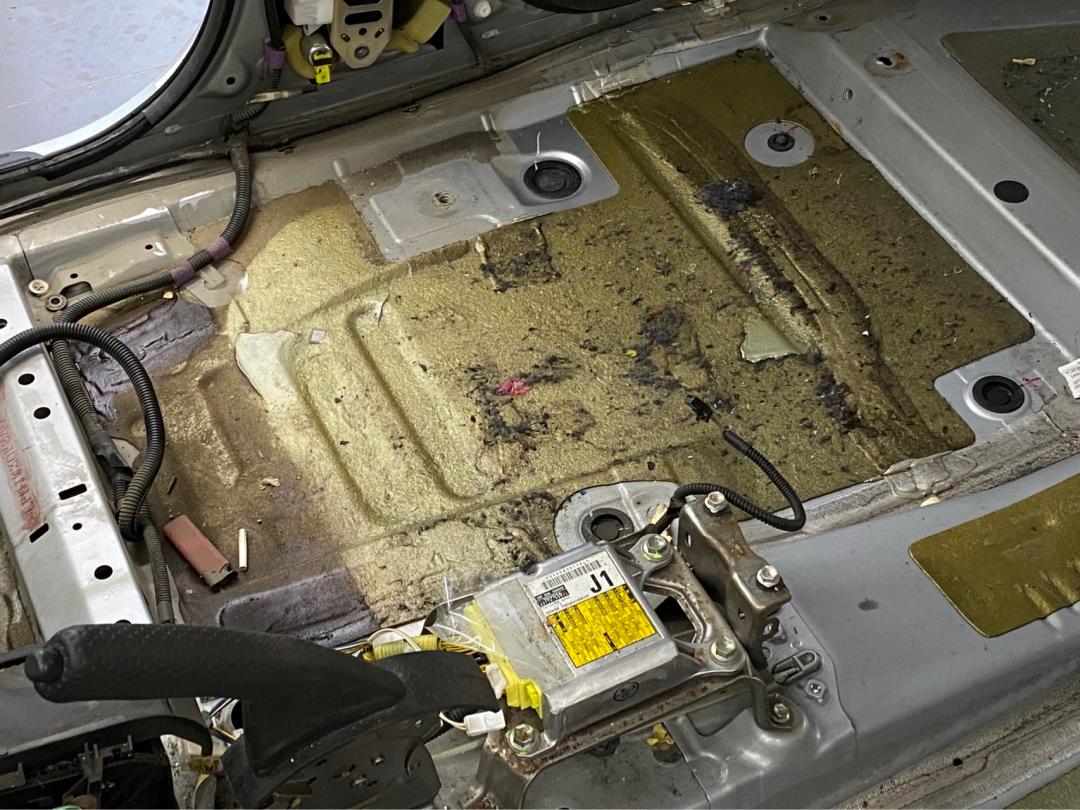 rav4旧款车怎么样,老款rav4翻修