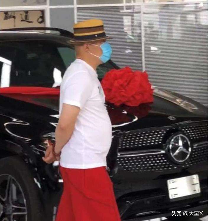 18岁的赵本山现状,赵本山徒弟反目后续