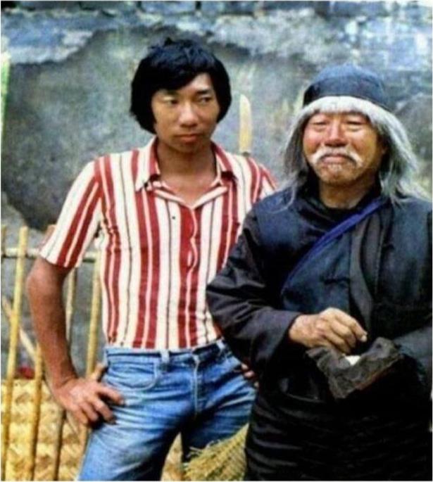 袁小田成龙采访,袁小田与成龙合演的全部电影