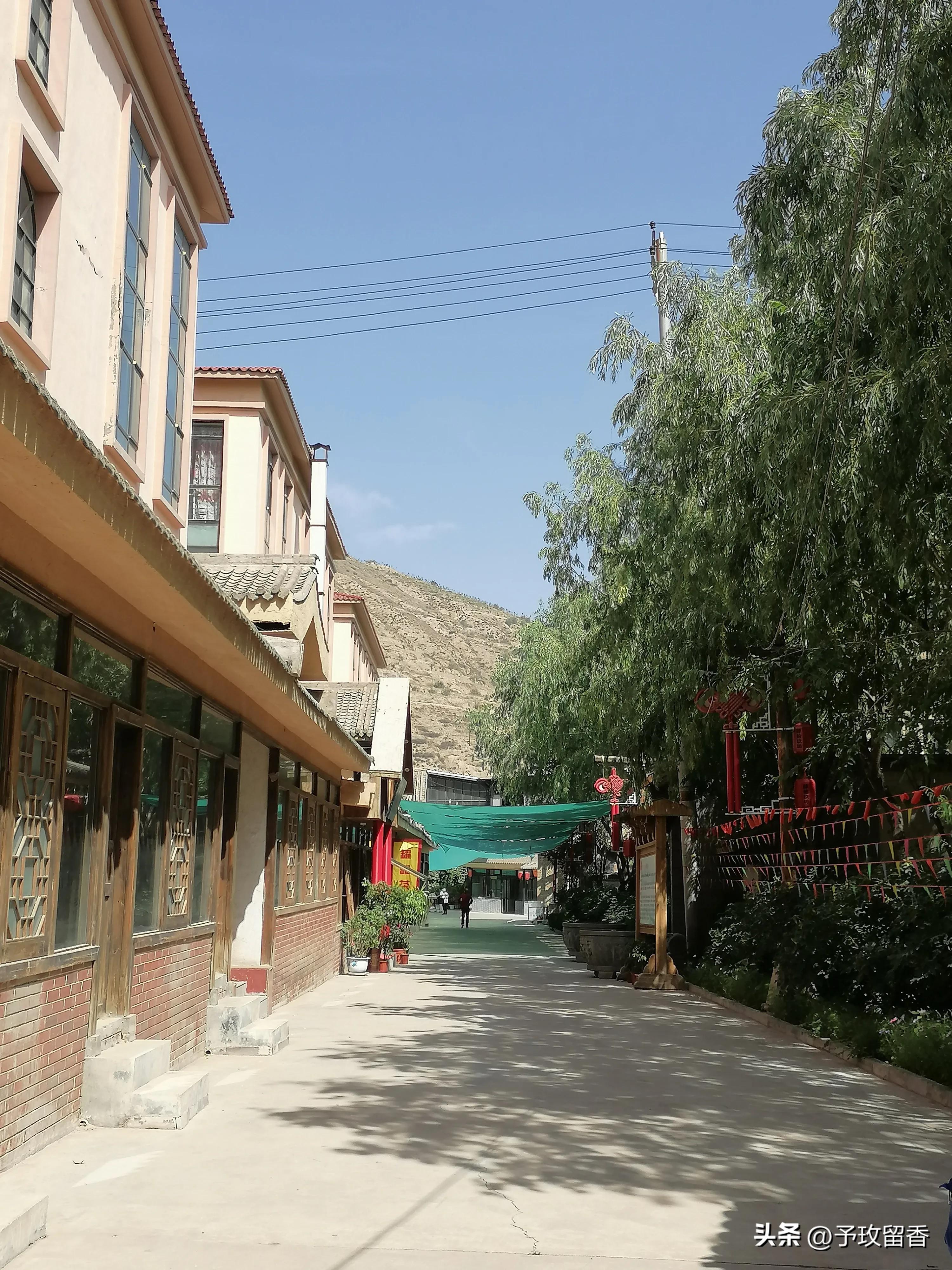 榆中县玉泉山庄,兰州市榆中县玉泉山庄