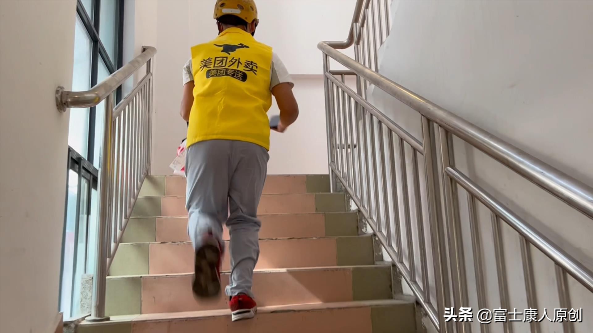 兼职骑手真实经历,深圳外卖骑手的真实生活