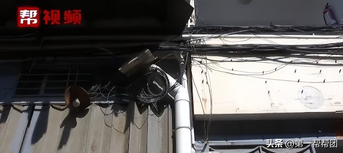 住一楼排污管倒灌粪水怎么解决,业主下水管道遭邻居截断后续