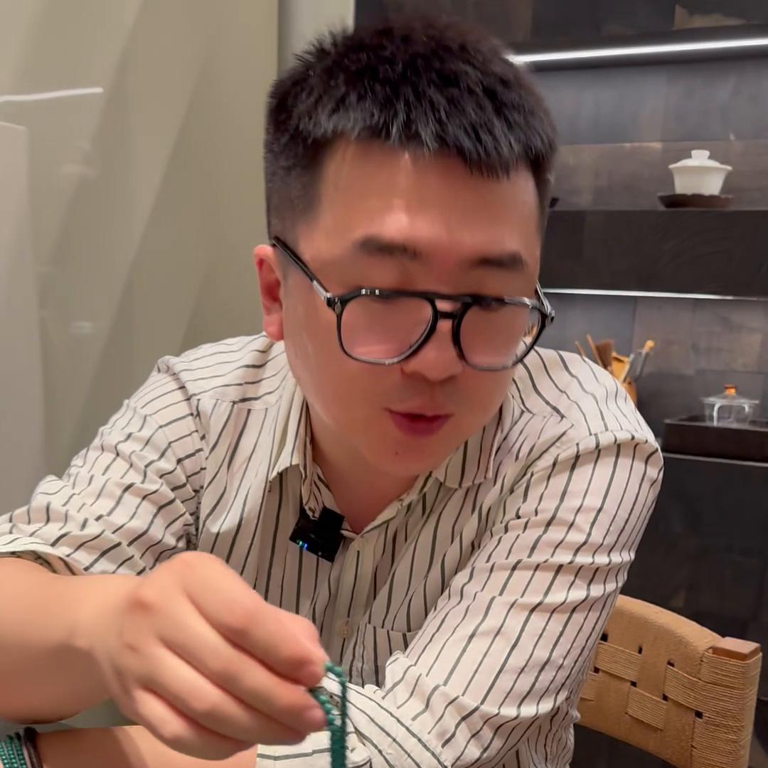 绿松石怎么辨别原矿,怎么鉴别绿松石的好坏呢