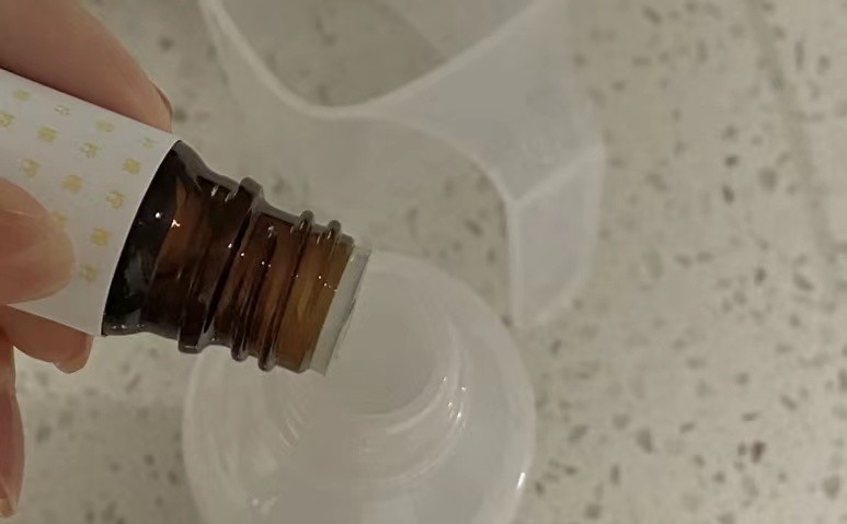 不管你在用多大牌的护肤品,无论你用什么牌子的面膜都好