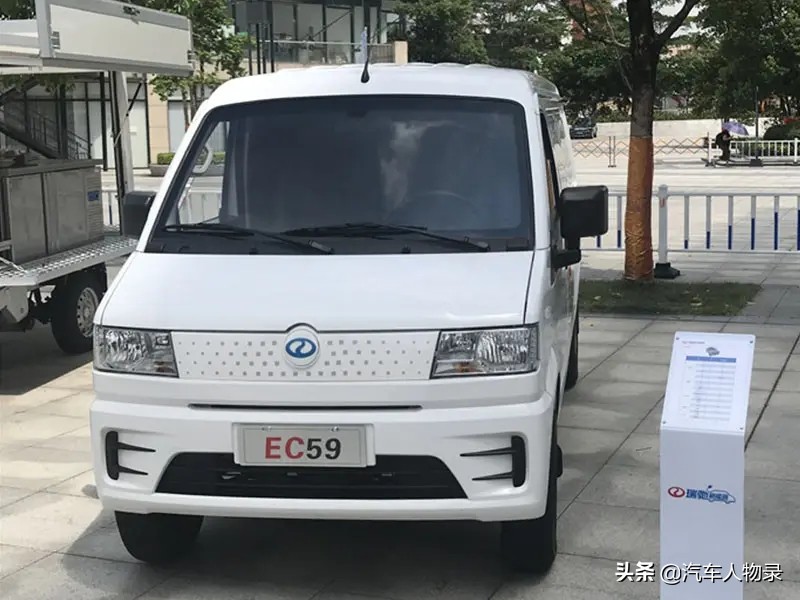 重庆小康汽车有限公司老板,重庆小康工业集团董事长