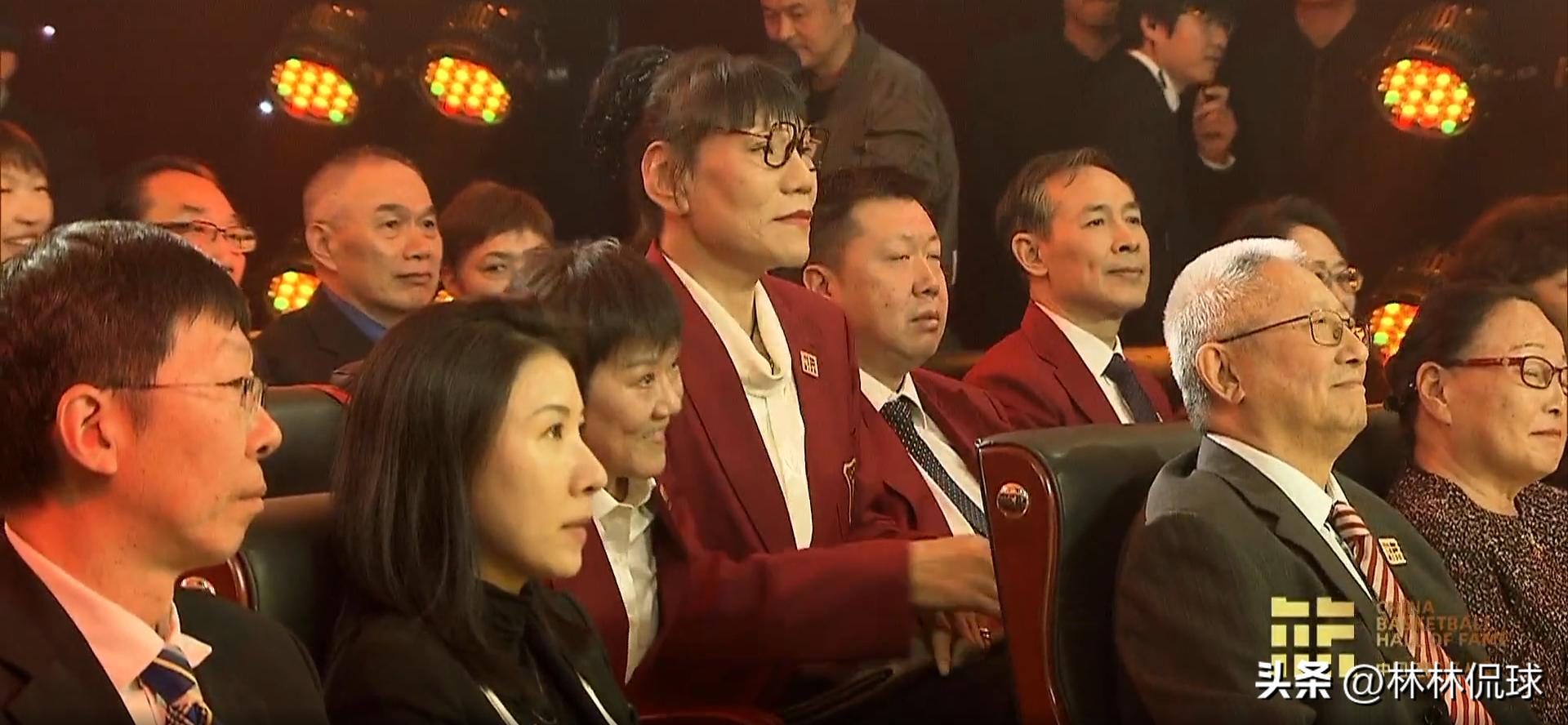 中国篮球名人堂第一批已经入堂!球迷们怎么看？