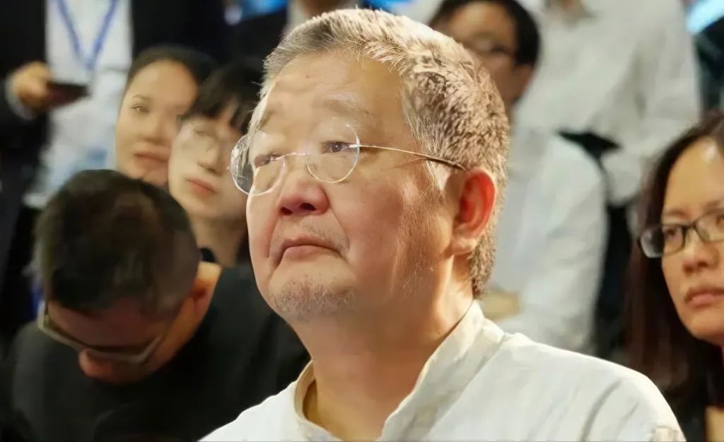 莫言退出小组家族了吗,莫言偶像王朔